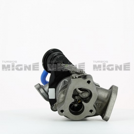 Turbo neuf comprenant :