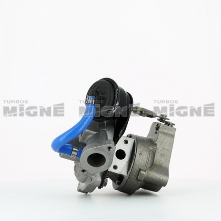 Turbo neuf comprenant :