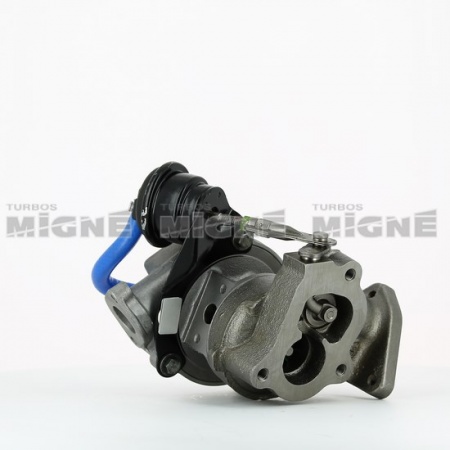 Turbo neuf comprenant :