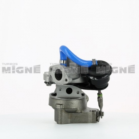 Turbo neuf comprenant :