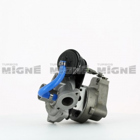 Turbo neuf comprenant :