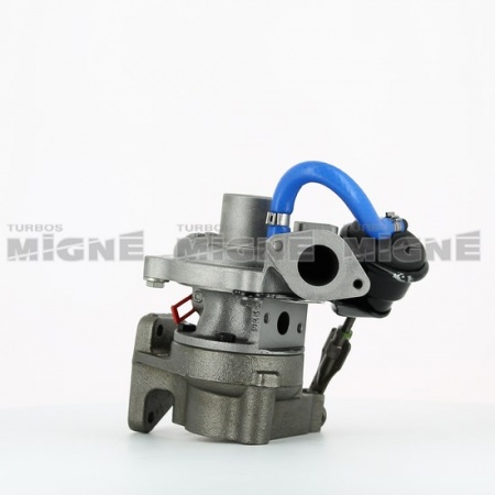 Turbo neuf comprenant :