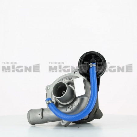 Turbo neuf comprenant :