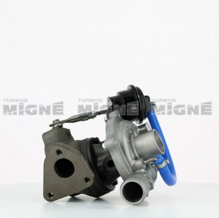 Turbo neuf comprenant :