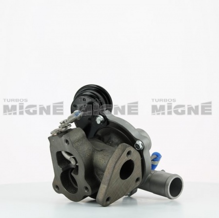 Turbo neuf comprenant :