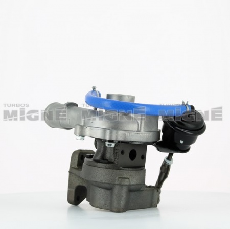 Turbo neuf comprenant :