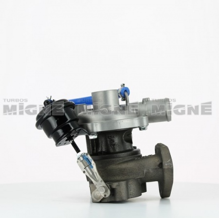 Turbo neuf comprenant :