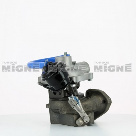 Turbo neuf comprenant :