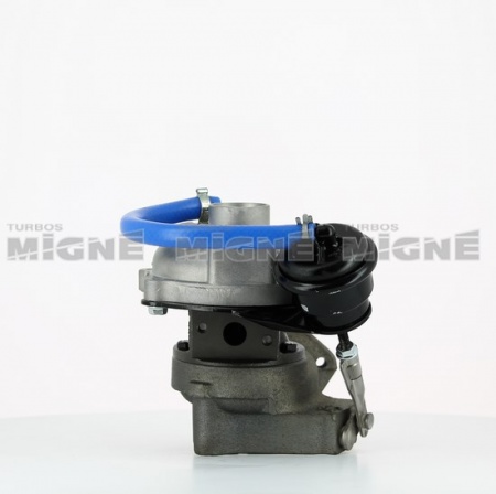 Turbo neuf comprenant :