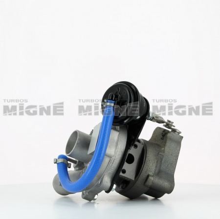 Turbo neuf comprenant :