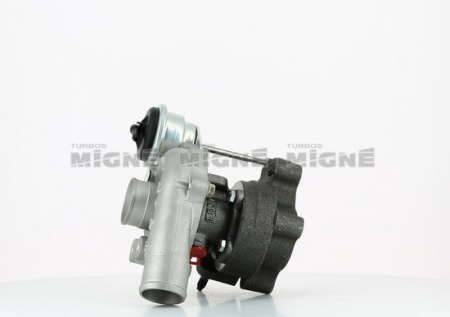 Turbo neuf comprenant :