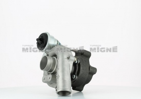 Turbo neuf comprenant :