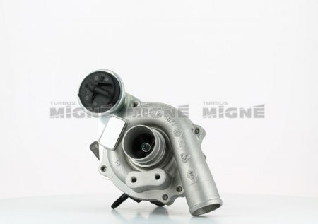 Turbo neuf comprenant :