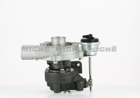 Turbo neuf comprenant :