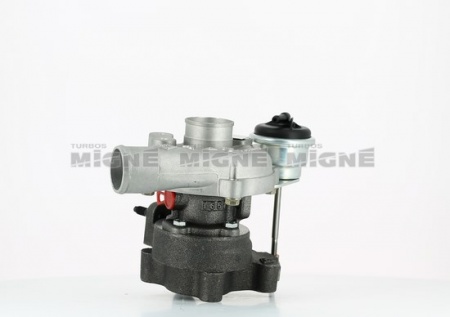 Turbo neuf comprenant :