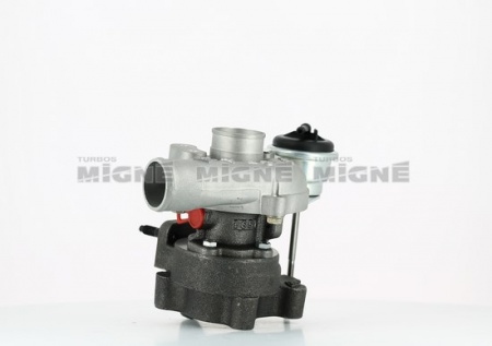 Turbo neuf comprenant :