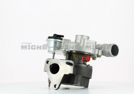 Turbo neuf comprenant :