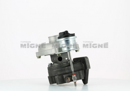 Turbo neuf comprenant :