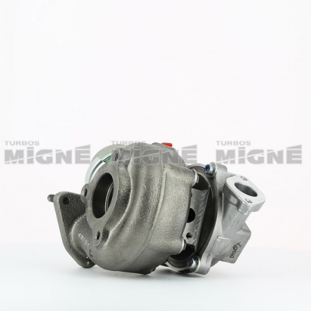 Turbo neuf comprenant :