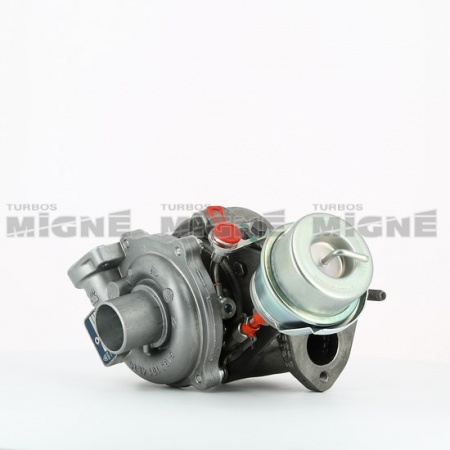 Turbo neuf comprenant :