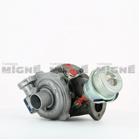 Turbo neuf comprenant :