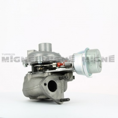 Turbo neuf comprenant :