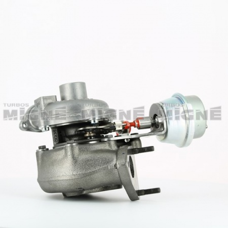 Turbo neuf comprenant :