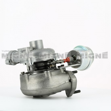 Turbo neuf comprenant :