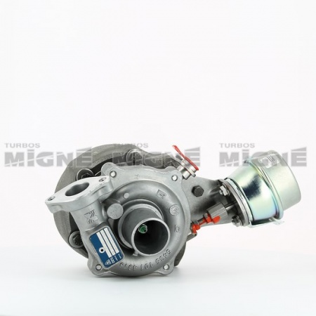 Turbo neuf comprenant :