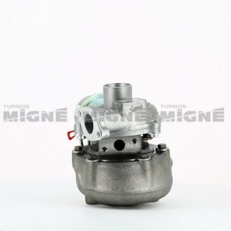 Turbo neuf comprenant :