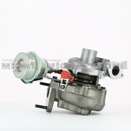 Turbo neuf comprenant :