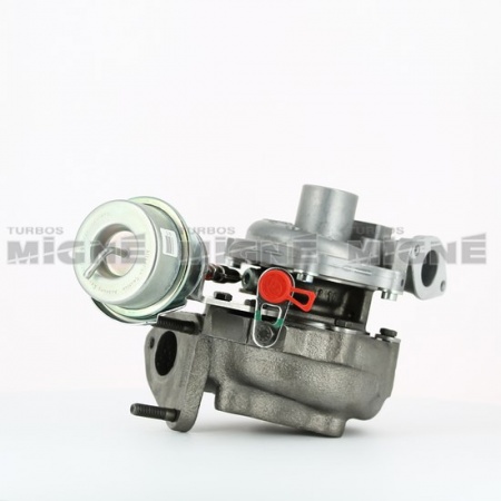 Turbo neuf comprenant :