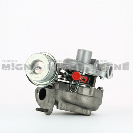 Turbo neuf comprenant :