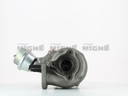 Turbo neuf comprenant :