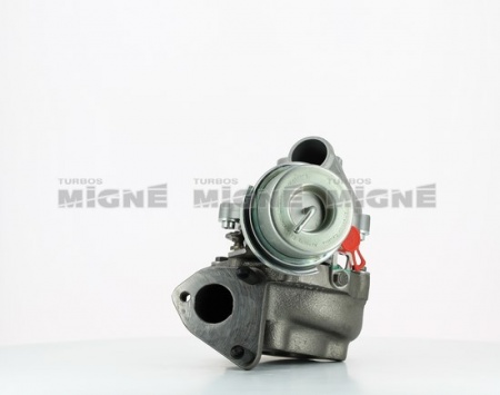 Turbo neuf comprenant :