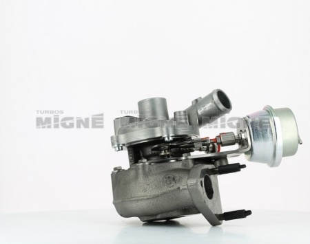 Turbo neuf comprenant :