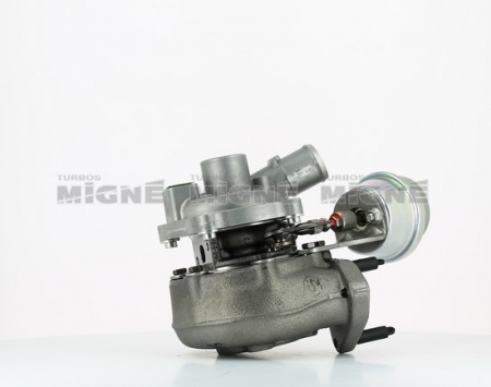 Turbo neuf comprenant :