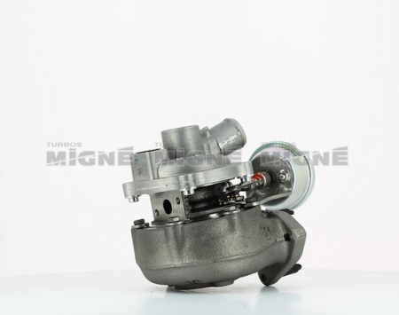 Turbo neuf comprenant :