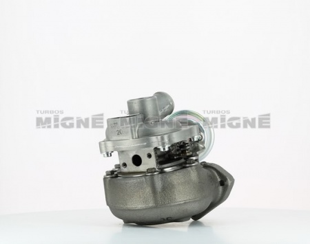 Turbo neuf comprenant :