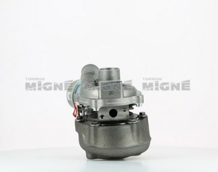 Turbo neuf comprenant :