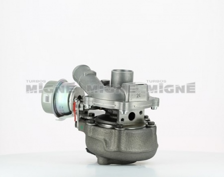 Turbo neuf comprenant :