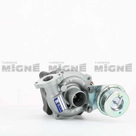 Turbo neuf comprenant :