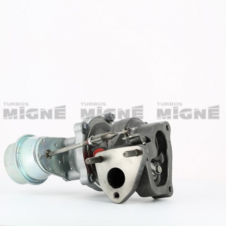 Turbo neuf comprenant :