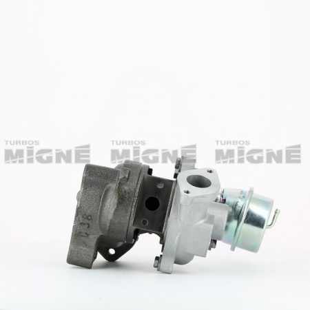 Turbo neuf comprenant :