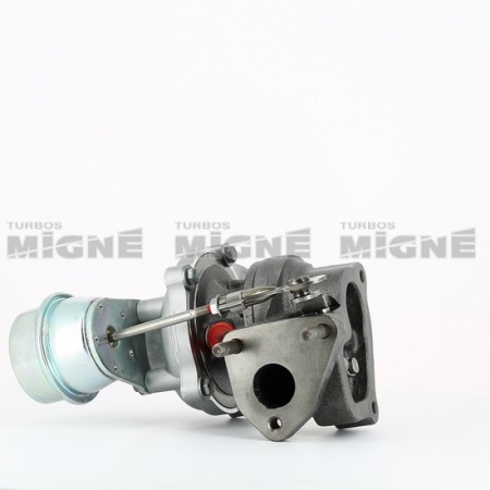 Turbo neuf comprenant :