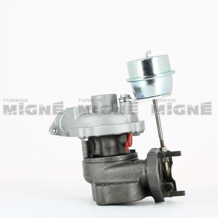 Turbo neuf comprenant :