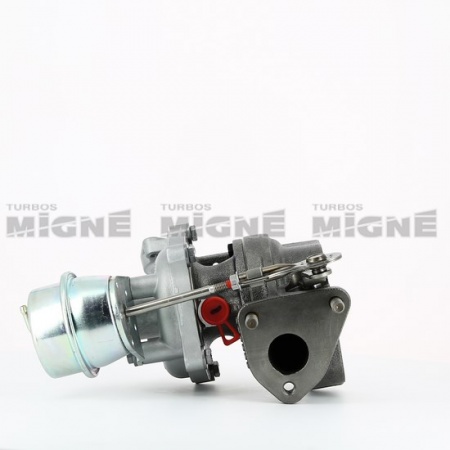 Turbo neuf comprenant :