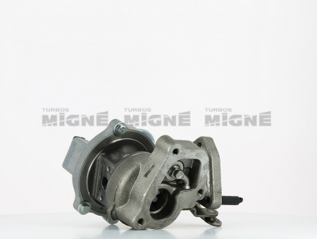 Turbo neuf comprenant :