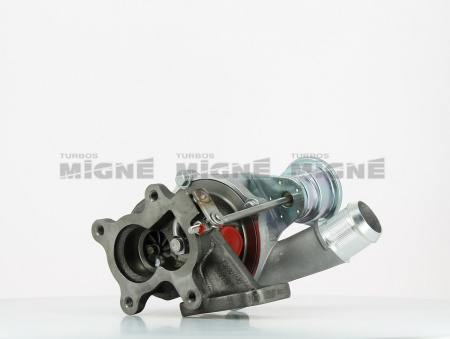 Turbo neuf comprenant :