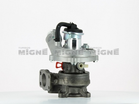 Turbo neuf comprenant :